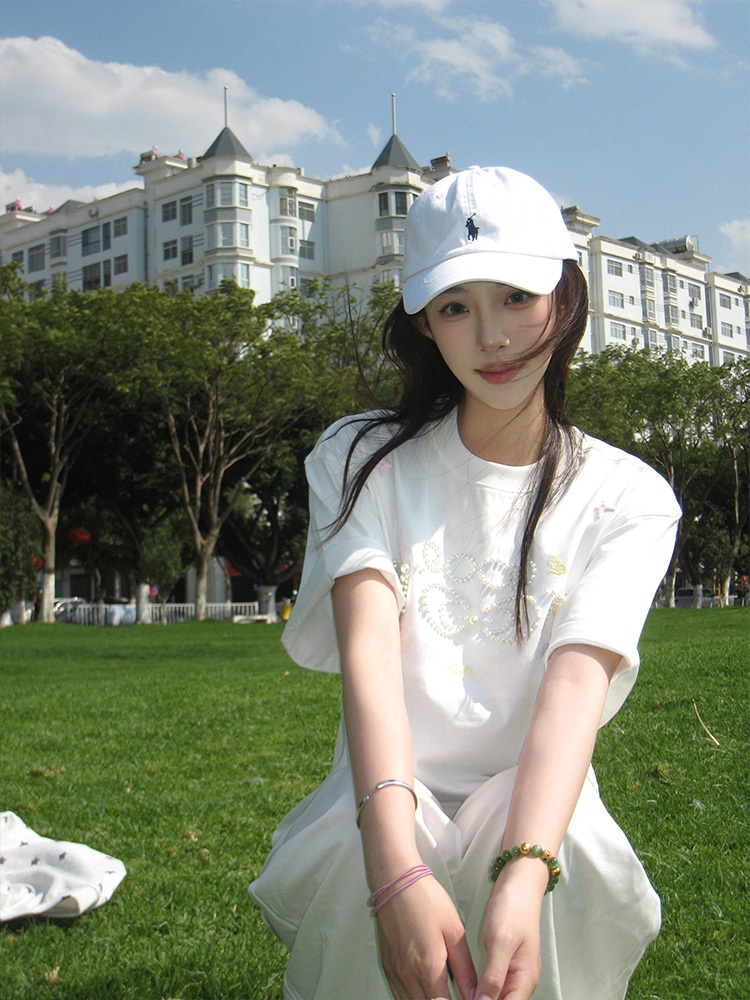 American High Street Style Sho - Embroidery Font Free 评论和价格